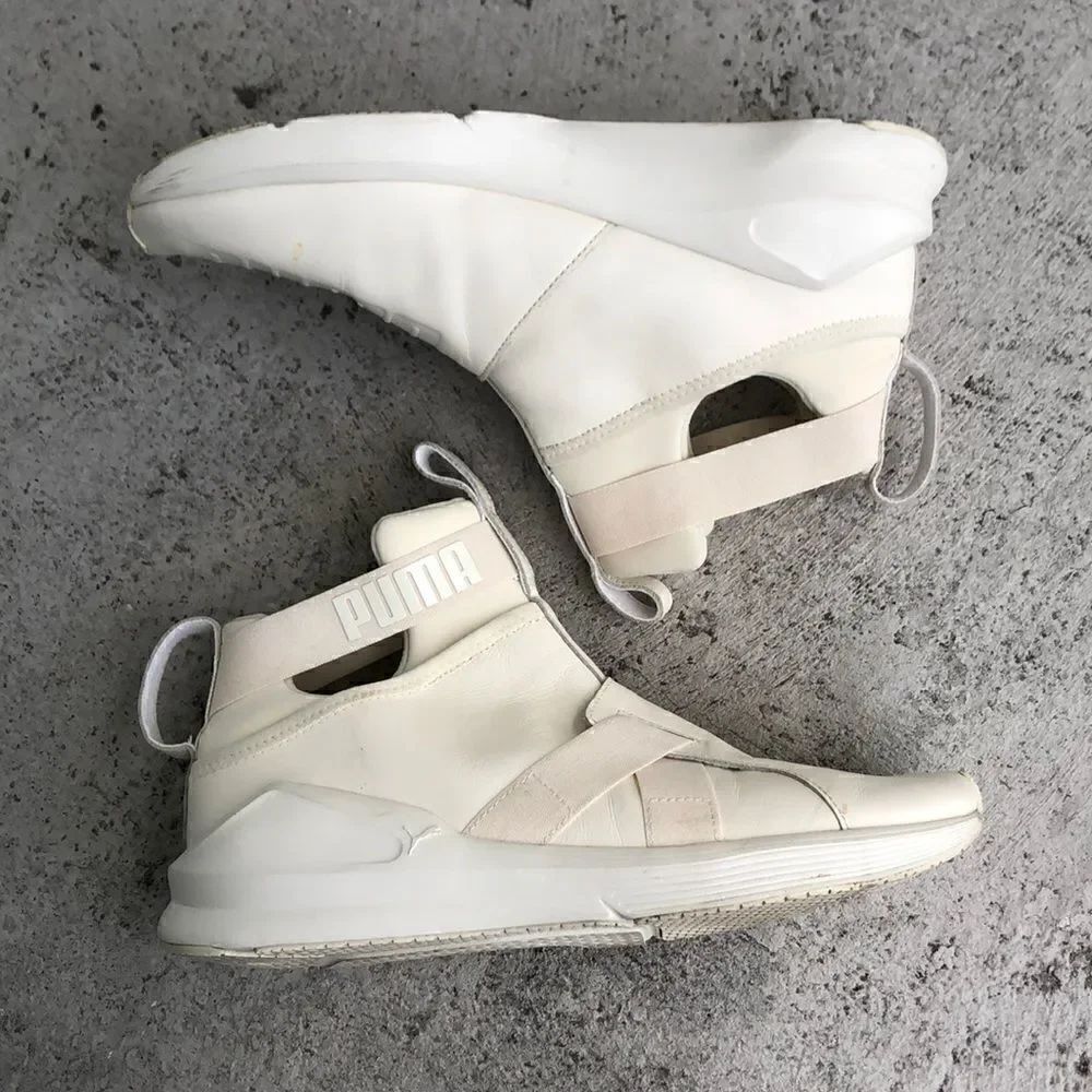 Puma leather sneakers